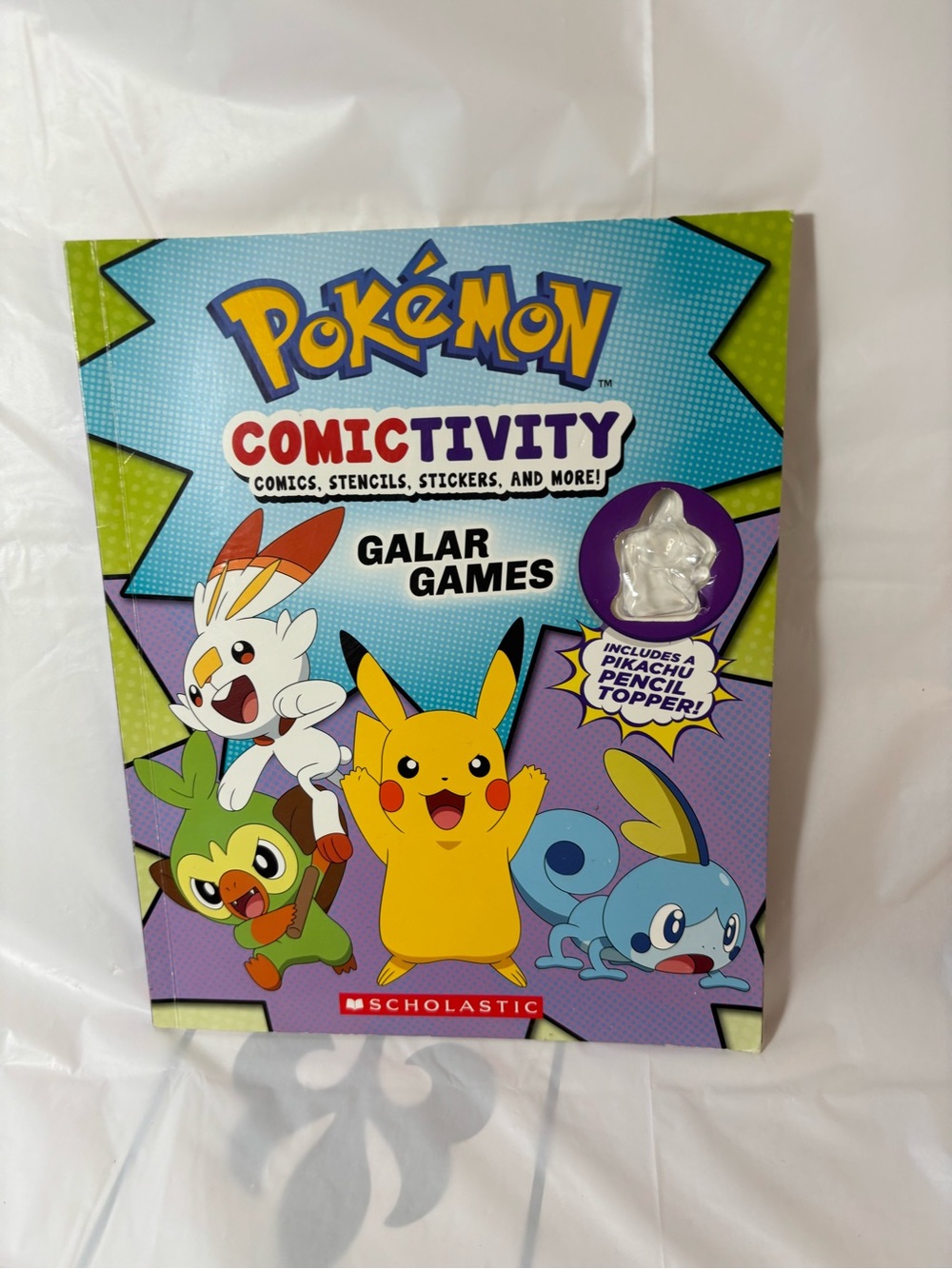 ComicTivity: Galar Games - Purple & Yellow Activity Book by Scholastic